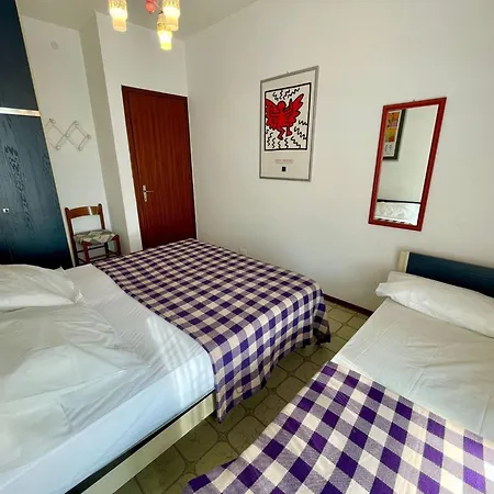 Flat By The Sea With Sunny Terrace - Beahost *